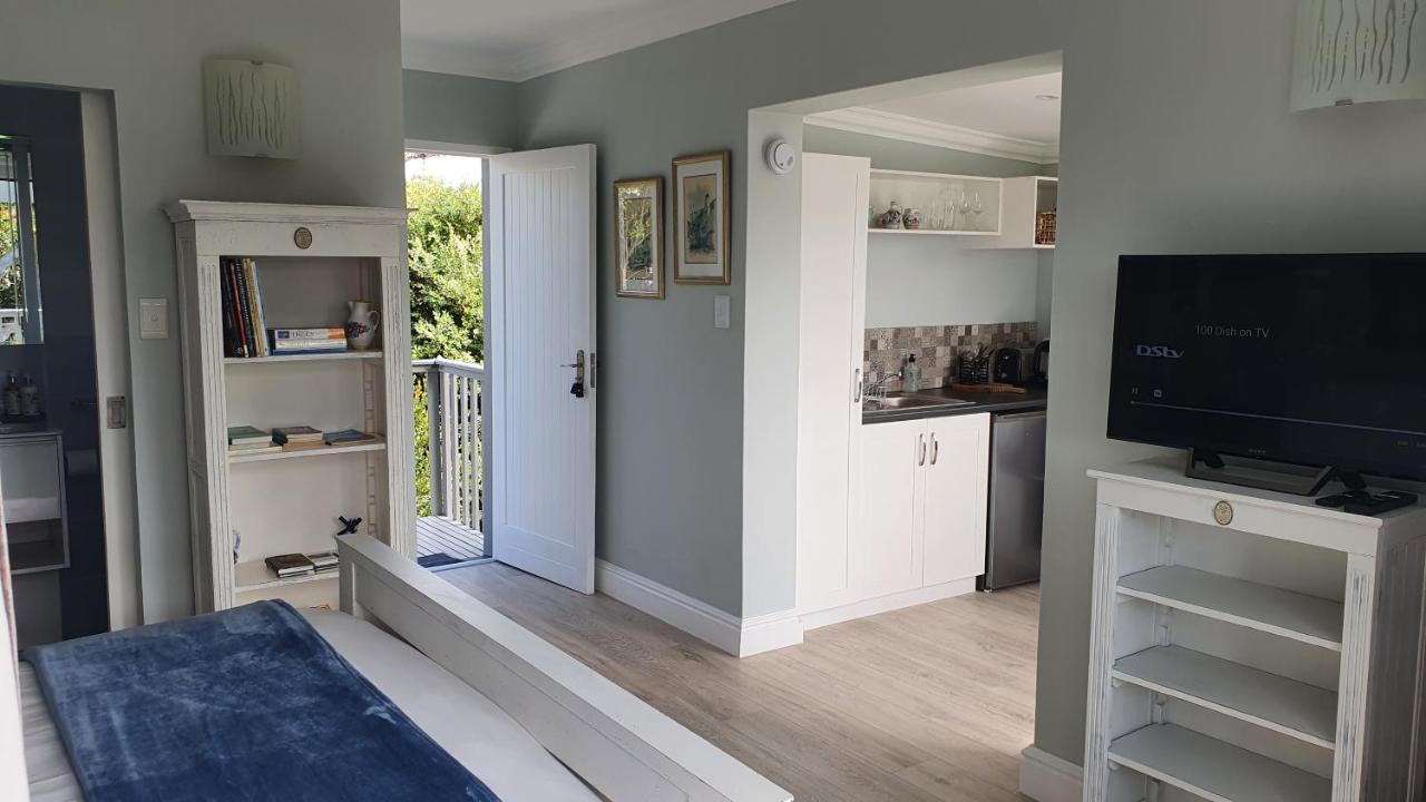Modern Solar Powered 1 Bed Studio Apartment With Amazing Views Plettenberg Bay Exteriér fotografie