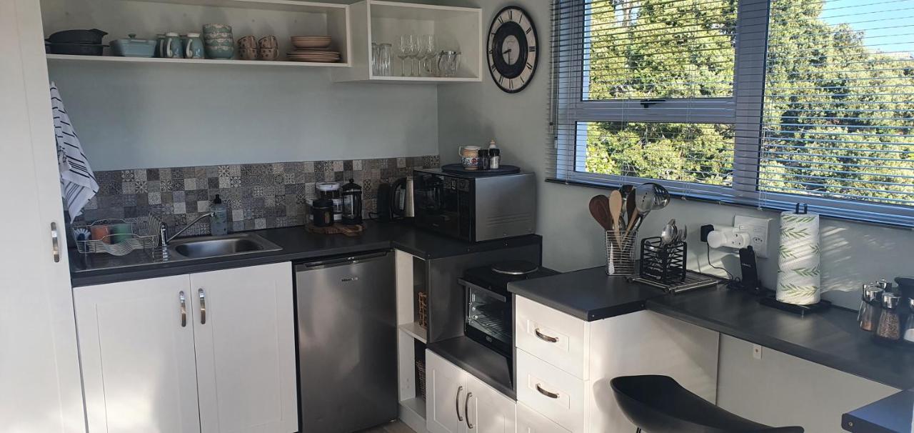 Modern Solar Powered 1 Bed Studio Apartment With Amazing Views Plettenberg Bay Exteriér fotografie